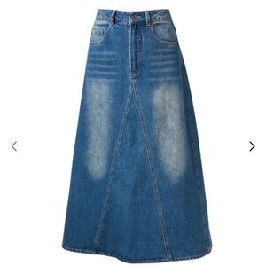 NWT Burgess Denim Skirt - Size L